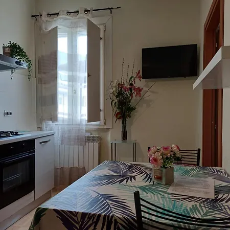 شقة Apartment L'Aquila